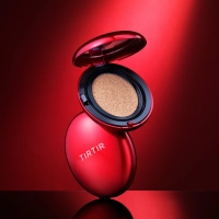 pol_pl_TIRTIR-Mask-Fit-Red-Cushion-Dlugotrwaly-Podklad-do-Twarzy-w-Poduszce-21N-Ivory-18g-1200_1.webp