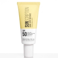 Instytutum Sunscription Dark Spot Defence SPF50 | Lekki krem przeciwsłoneczny dostosowujący się do koloru skóry 10 ml