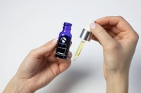 iS-Clinical-Active-Serum-Serum-przeciwzmarszczkowe-15-ml..jpg
